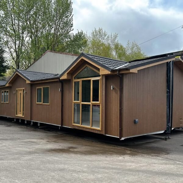 65x22ft Custom Canexel Lodge Home